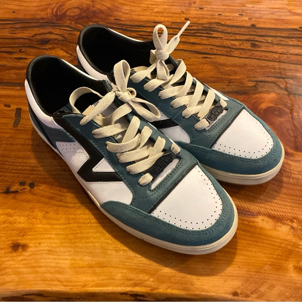 VANS Lowland ComfyCush High Serio Collection White Green 10.5 Men’s